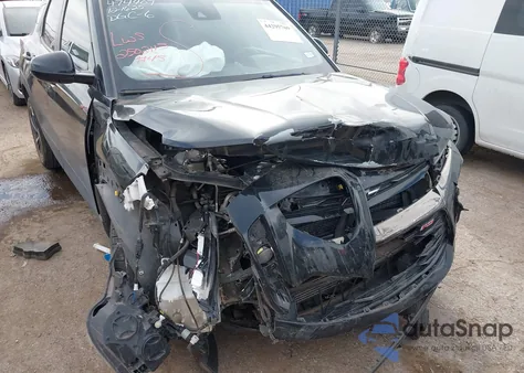 2022 Chevrolet Trailblazer Fwd Rs z USA, uszkodzony, nr VIN KL79MTSL2NB069799